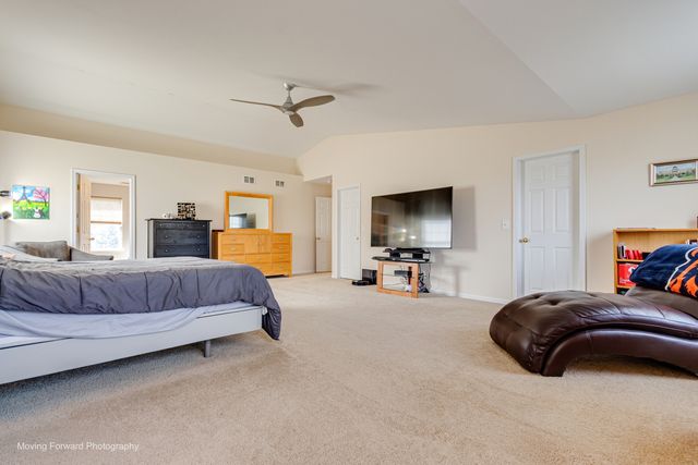 2368 Pagosa Springs Drive, Aurora, IL 60503