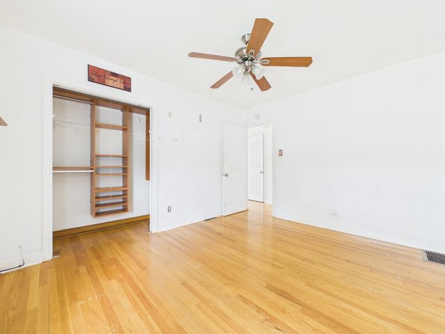 2308 Stratford Avenue, Westchester, IL 60154