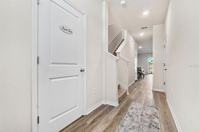 829 HORIZON WAY, Clearwater, FL 33764