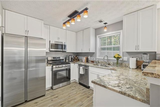 2727 Northgate Way NW, Acworth, GA 30101