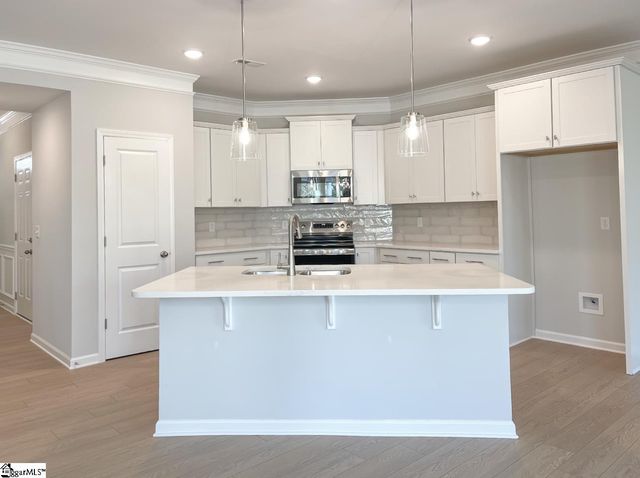 508 Pennystone Lane, Simpsonville, SC 29681