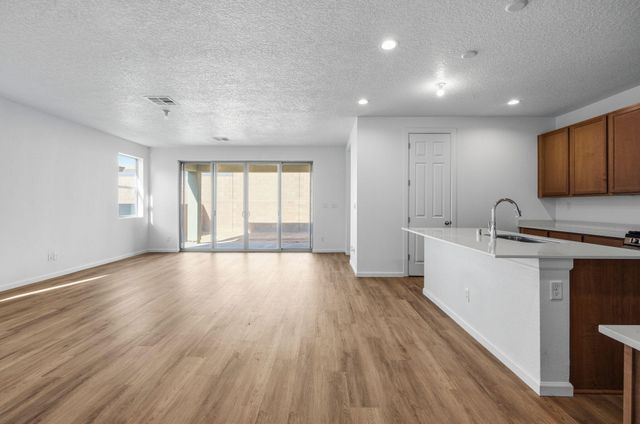 2529 Seaforth Circle NE, Rio Rancho, NM 87144