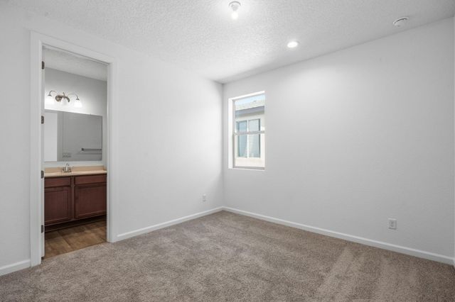 2529 Seaforth Circle NE, Rio Rancho, NM 87144