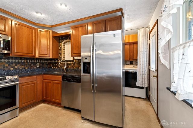 510 Rohr Lane, Englewood, OH 45322
