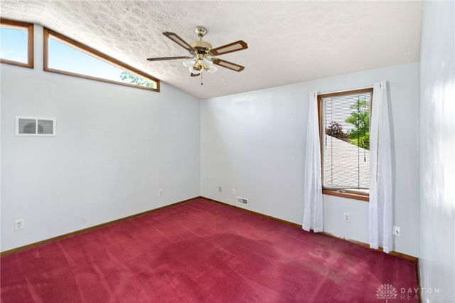510 Rohr Lane, Englewood, OH 45322