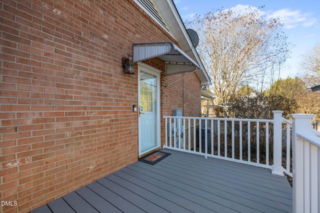 5509 Yanceyville Road, Browns Summit, NC 27214