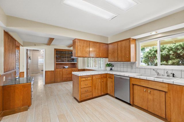 309 Northwood Dr, Modesto, CA 95350