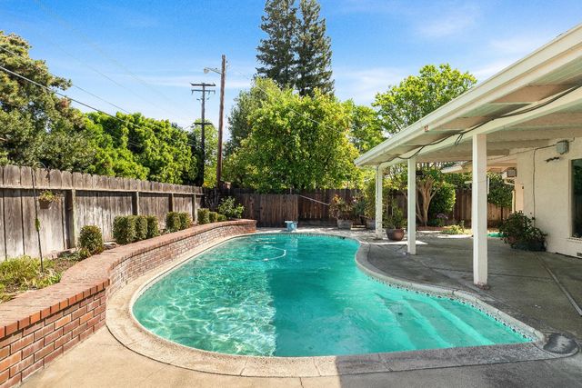 309 Northwood Dr, Modesto, CA 95350