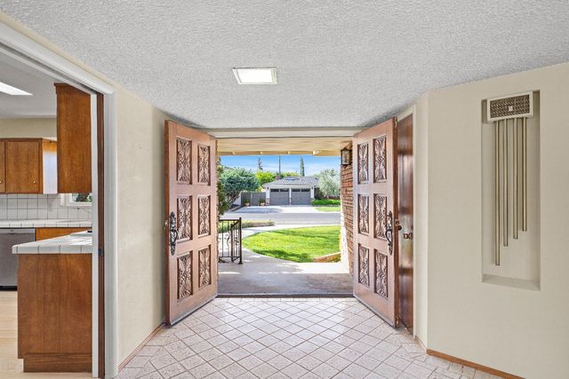 309 Northwood Dr, Modesto, CA 95350