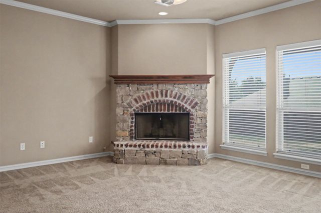 810 S Tallchief Avenue, Skiatook, OK 74070