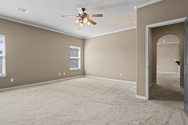 810 S Tallchief Avenue, Skiatook, OK 74070