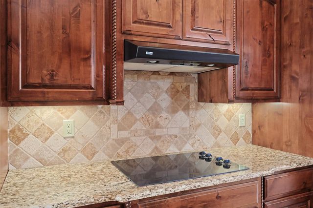 810 S Tallchief Avenue, Skiatook, OK 74070