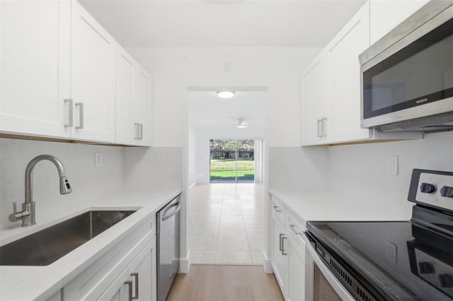 3228 Coral Ridge Drive 3228, Coral Springs, FL 33065