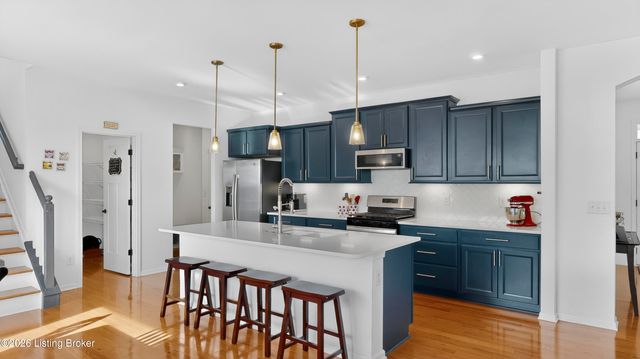 15938 Long Meadow Way, Louisville, KY 40245