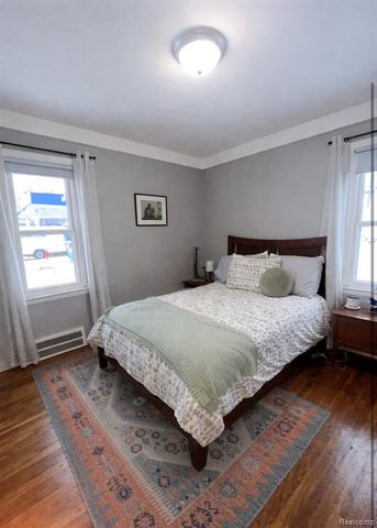 15854 Englewood Avenue, Allen Park, MI 48101