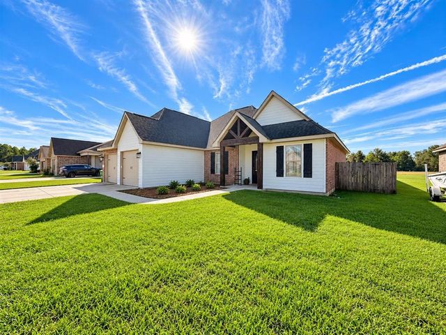 1489 Cameron Ct Court, Lake Charles, LA 70611