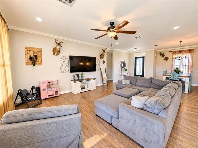 1489 Cameron Ct Court, Lake Charles, LA 70611