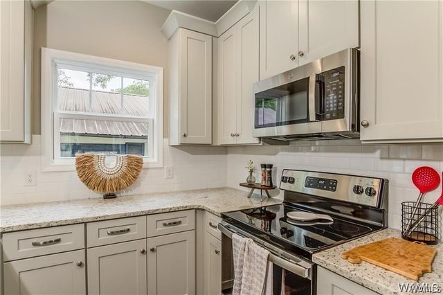 2312 9th, Northport, AL 35476