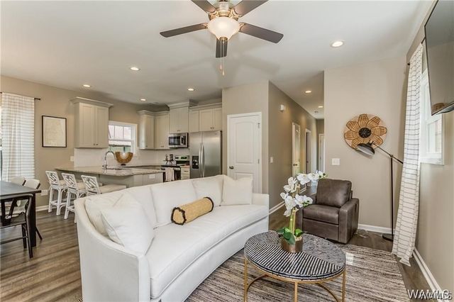 2312 9th, Northport, AL 35476