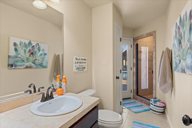 1400 Bentwater Parkway, Granbury, TX 76049