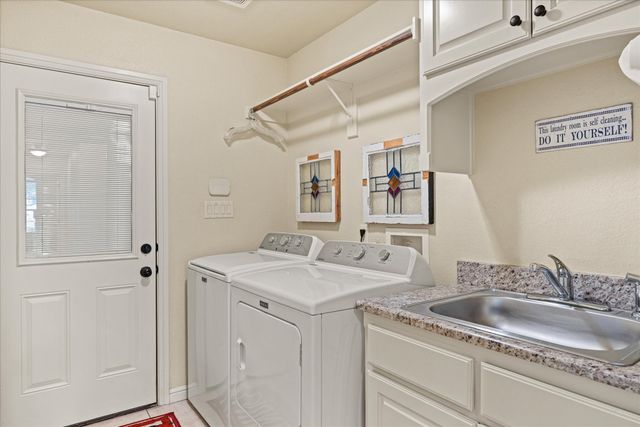 1400 Bentwater Parkway, Granbury, TX 76049