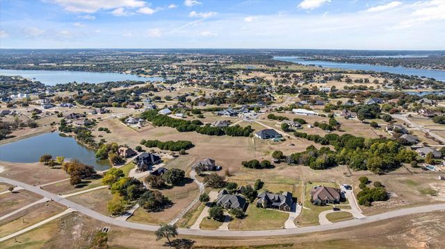 1400 Bentwater Parkway, Granbury, TX 76049