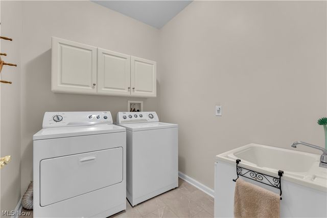 5201 Redford Drive, Brunswick, OH 44212
