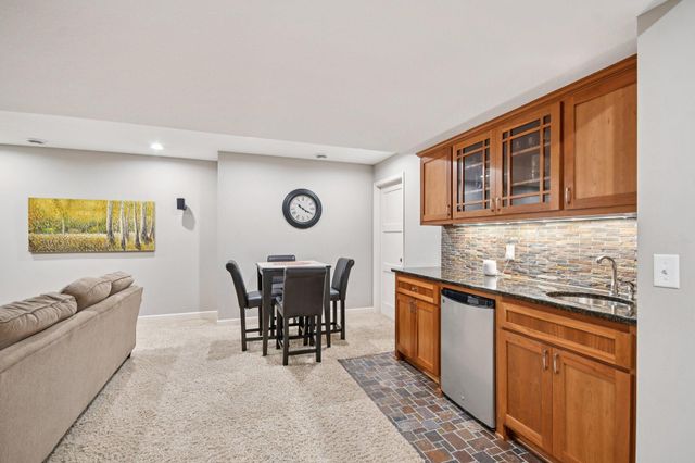 13714 Ashcroft Bay, Savage, MN 55378