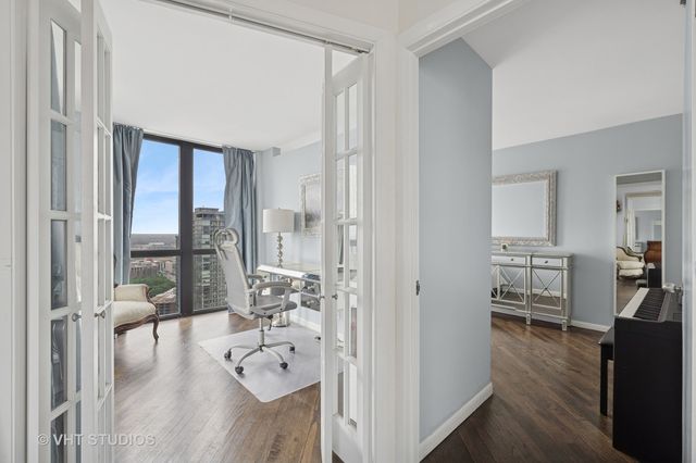 1122 N CLARK Street 3301-10, Chicago, IL 60610