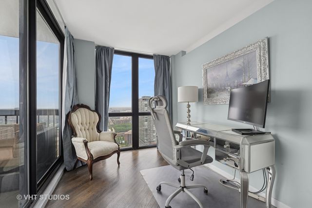 1122 N CLARK Street 3301-10, Chicago, IL 60610