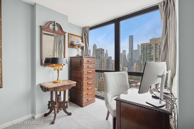 1122 N CLARK Street 3301-10, Chicago, IL 60610