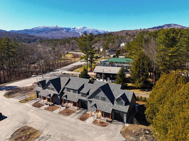 60-B Landing Circle 60-B, Stowe, VT 05672