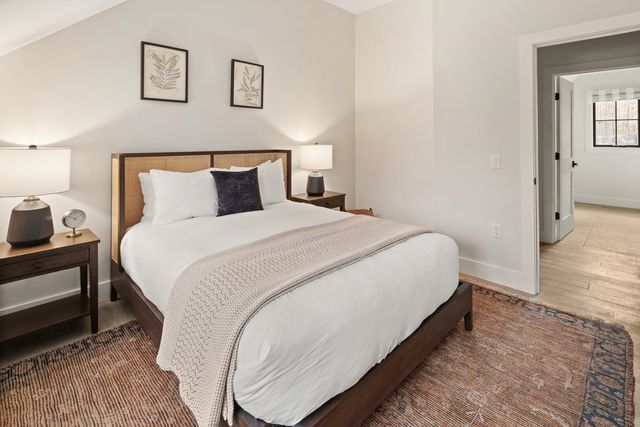 60-B Landing Circle 60-B, Stowe, VT 05672