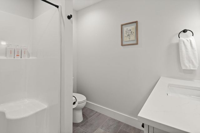 60-B Landing Circle 60-B, Stowe, VT 05672