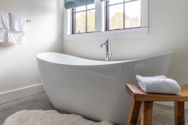 60-B Landing Circle 60-B, Stowe, VT 05672