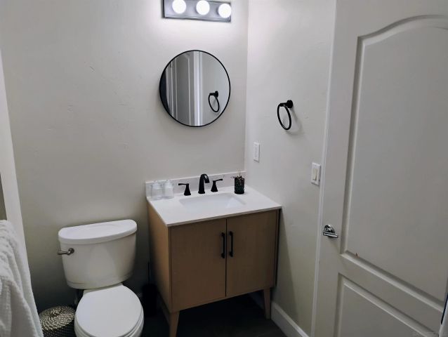 2828 University Ave 307, San Diego, CA 92104