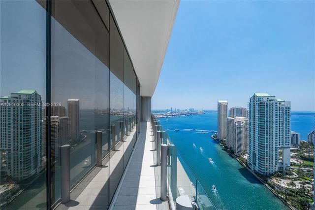 300 Biscayne Blvd Way 3503C, Miami, FL 33131