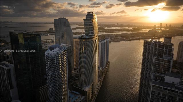 300 Biscayne Blvd Way 3503C, Miami, FL 33131
