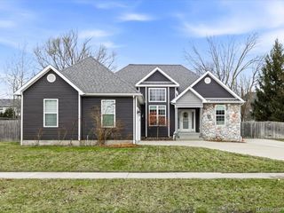 744 5th Street, Marysville, MI 48040