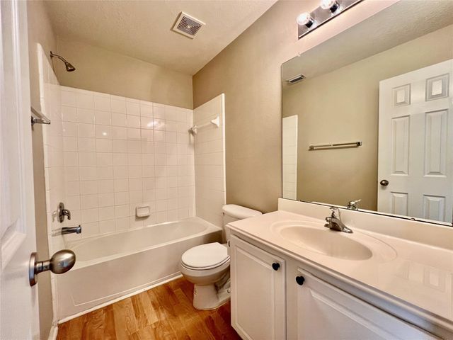 11834 Ramla Place Trail, Houston, TX 77089