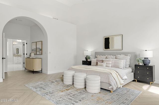 8627 E CORRINE Drive, Scottsdale, AZ 85260