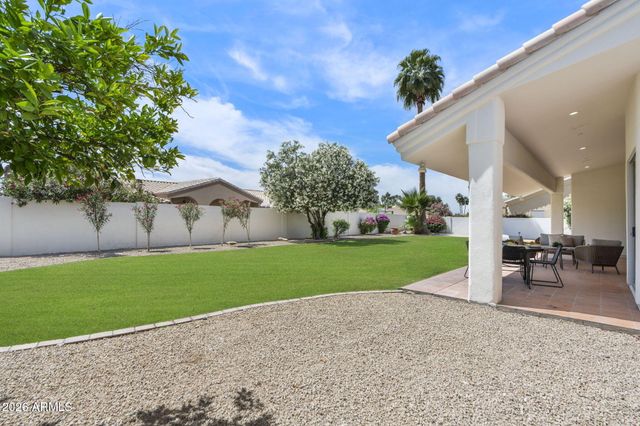 8627 E CORRINE Drive, Scottsdale, AZ 85260