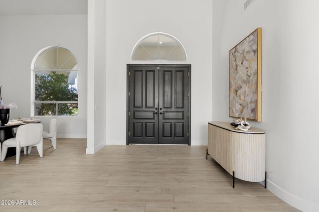 8627 E CORRINE Drive, Scottsdale, AZ 85260