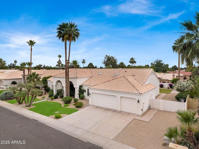 8627 E CORRINE Drive, Scottsdale, AZ 85260