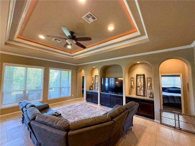 2504 Kinnersley Lane, College Station, TX 77845