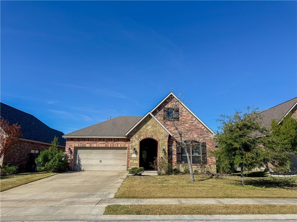 2504 Kinnersley Lane, College Station, TX 77845