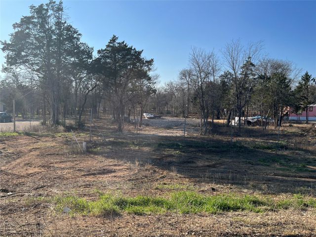 156 Empire ST, Elgin, TX 78621