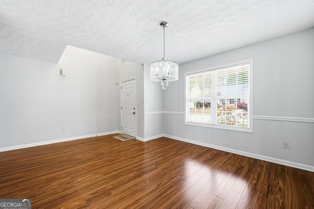 368 Shadowbrooke Circle SW, Loganville, GA 30052