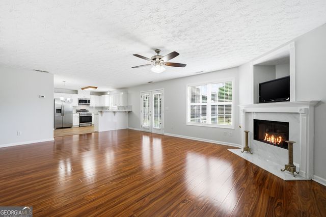 368 Shadowbrooke Circle SW, Loganville, GA 30052