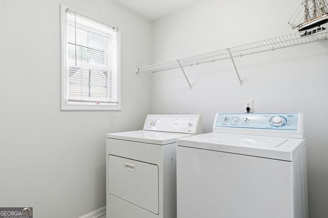 368 Shadowbrooke Circle SW, Loganville, GA 30052